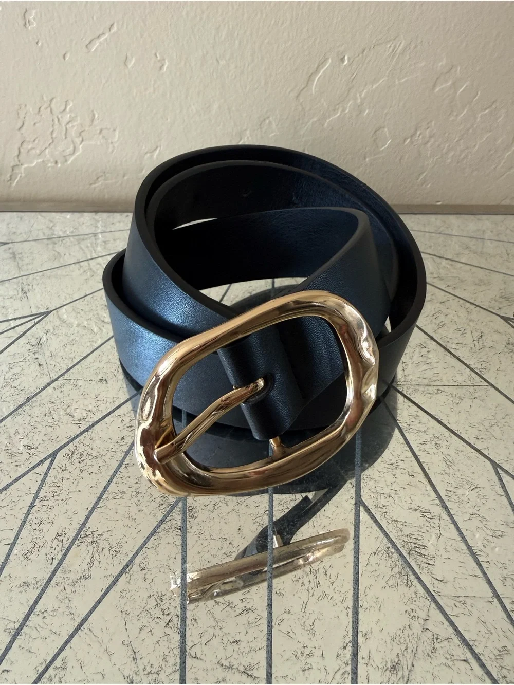 Black Faux Leather Belt with Gold Hammered Oval Buckle M
